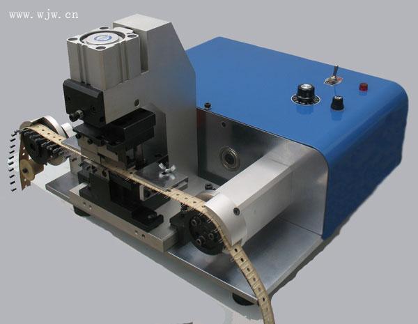 自動(dòng)帶式立式電子元件成型機(jī)與全自動(dòng)開(kāi)箱機(jī) 電子制造中的關(guān)鍵設(shè)備解析